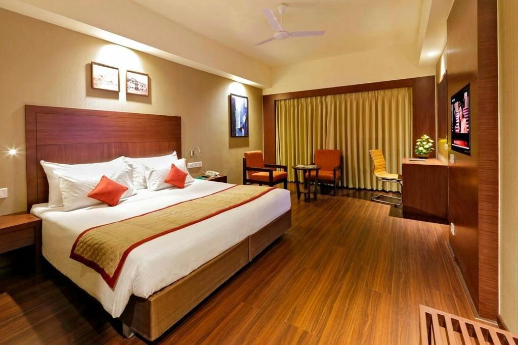 Hotel Plaza International Near Delhi Airport Nueva Delhi Exterior foto